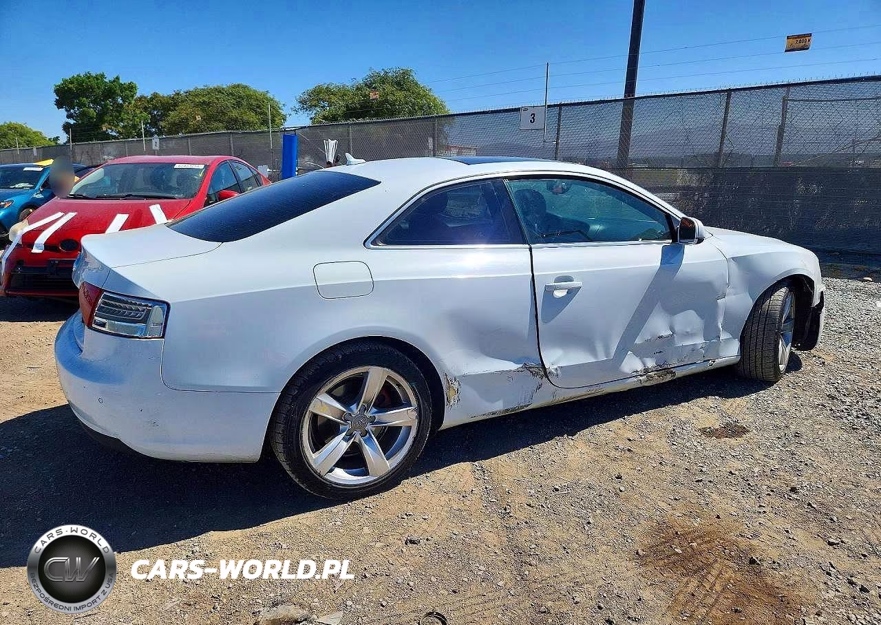 2013 Audi A5 Premium Plus VIN:WAULFAFR7DA016314 - 3