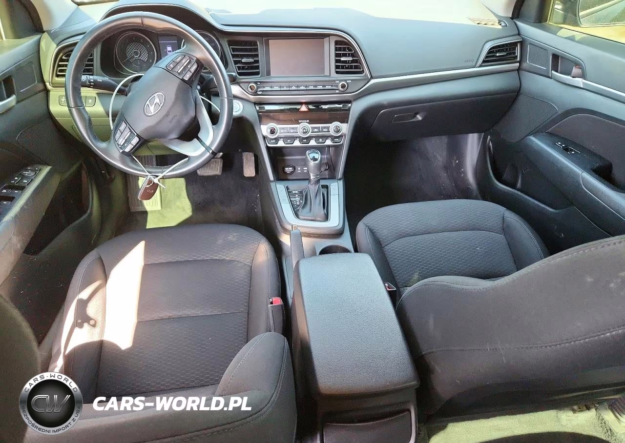 2019 Hyundai Elantra Value Edition VIN:5NPD84LF1KH449680 - 8