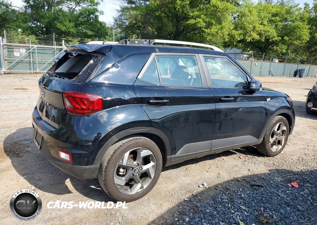 2025 Hyundai Venue Sel VIN:KMHRC8A32SU406570 - 3