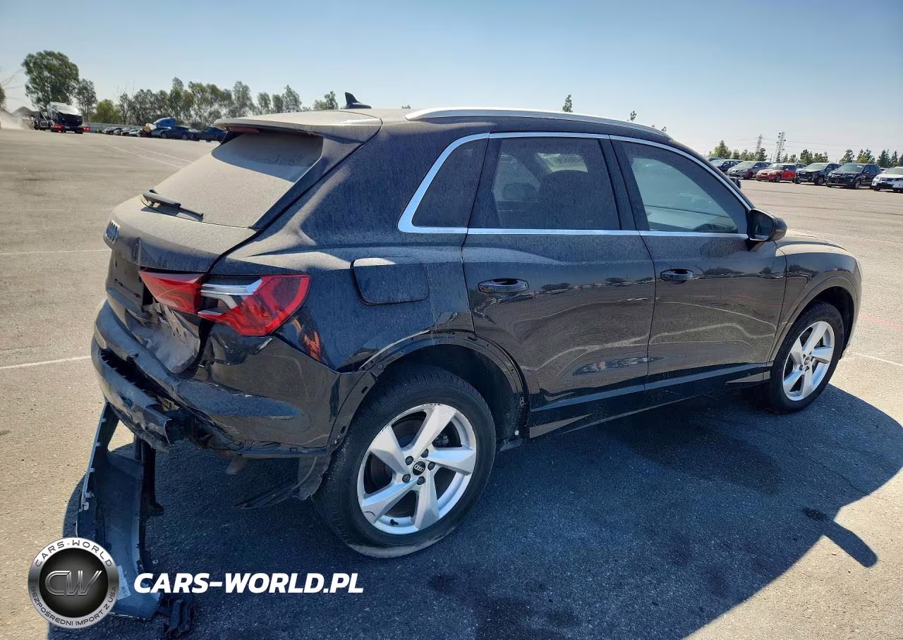 2021 Audi Q3 Premium 40 VIN:WA1AUCF3XM1132169 - 3