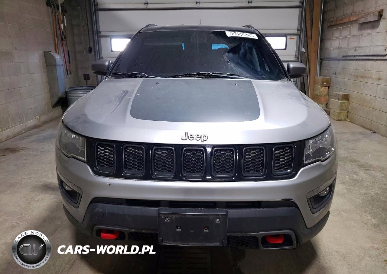 2018 Jeep Compass Trailhawk VIN:3C4NJDDB9JT207349 - 5