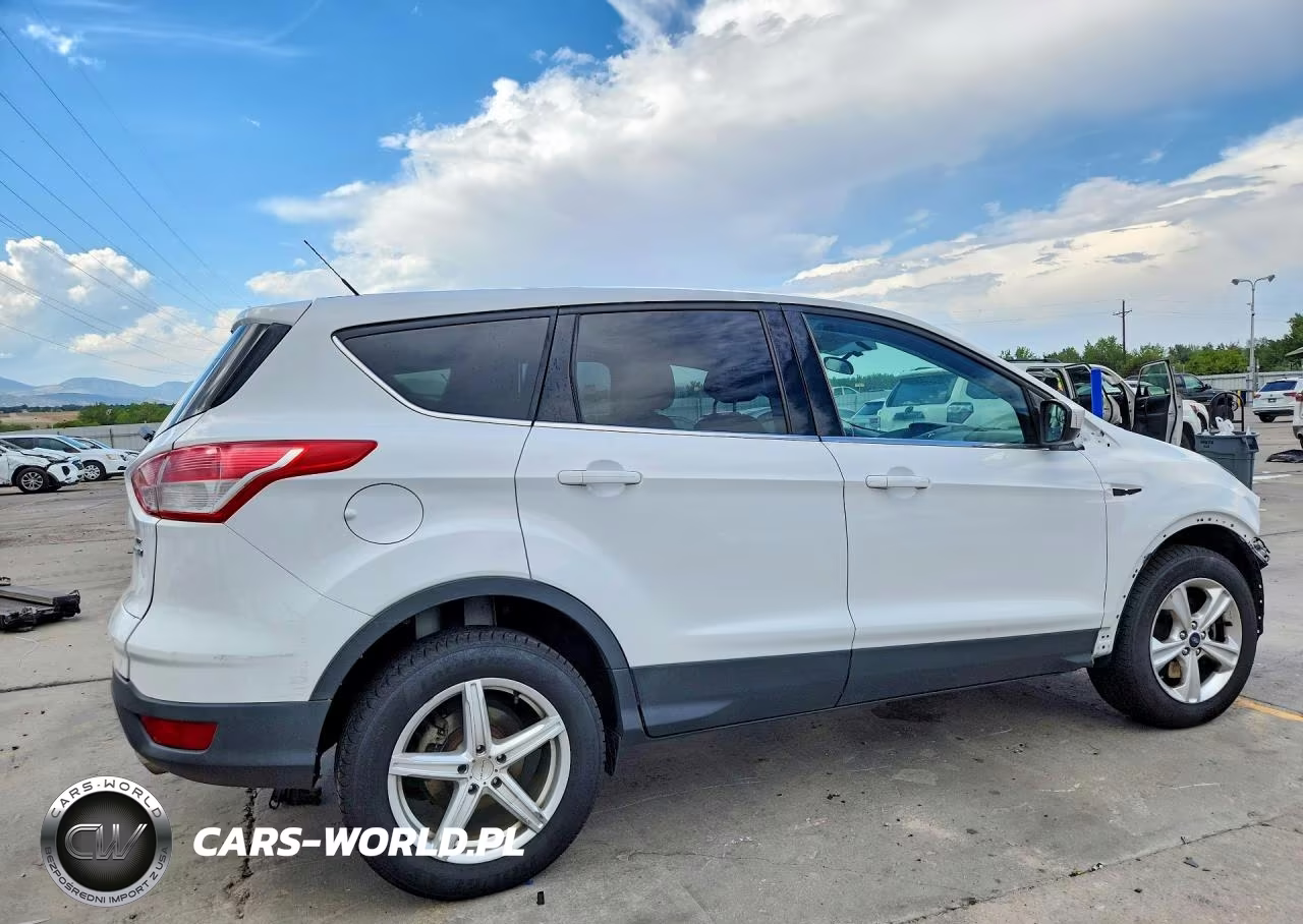 2016 Ford Escape Se VIN:1FMCU9GX9GUC30451 - 3