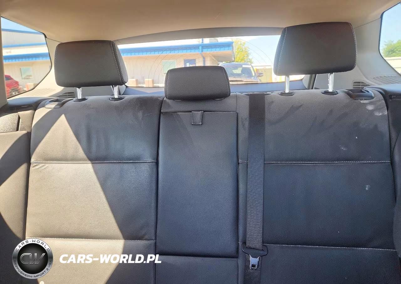 2011 BMW X3 xDrive28I VIN:5UXWX - 10