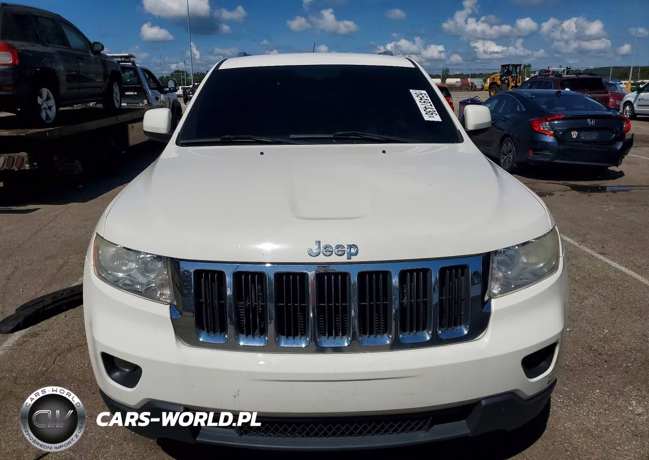 2012 Jeep Grand Cherokee Laredo VIN:1C4RJFAG7CC161631 - 5
