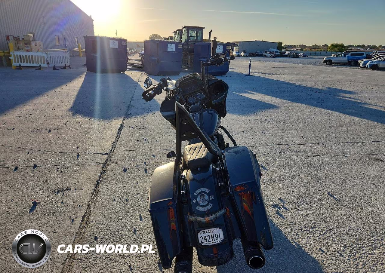 2019 Harley-Davidson Fltrxs VIN:1HD1KTP13KB650381 - 4
