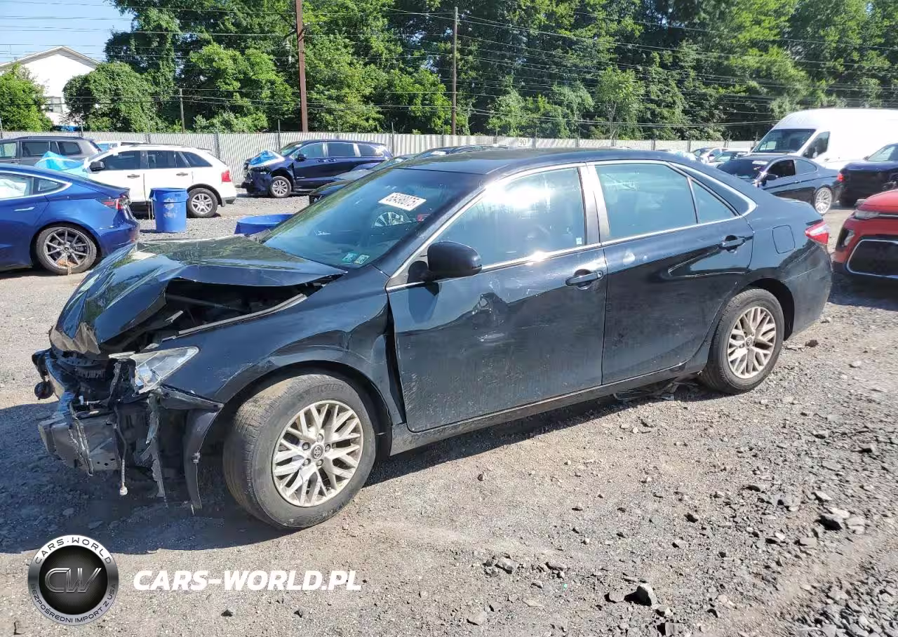2017 Toyota Camry Le