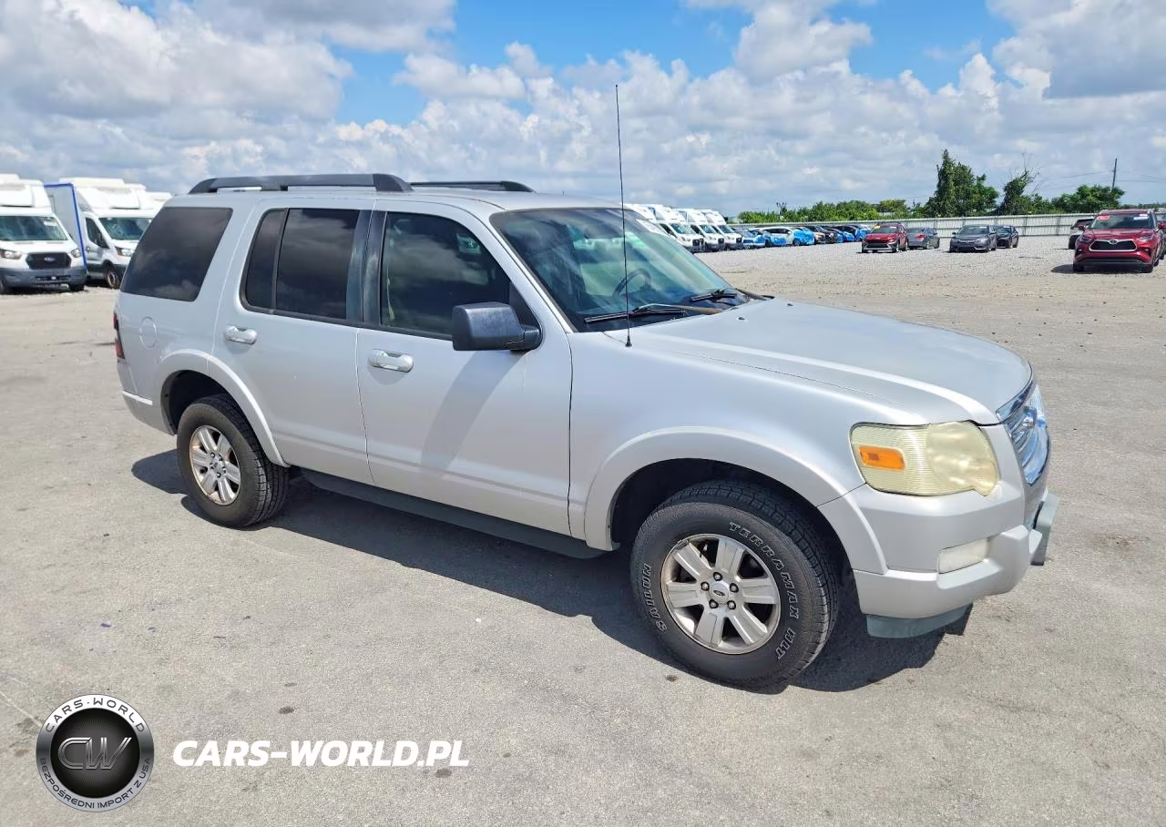 2010 Ford Explorer Xlt VIN:1FMEU6DE0AUA70574 - 4