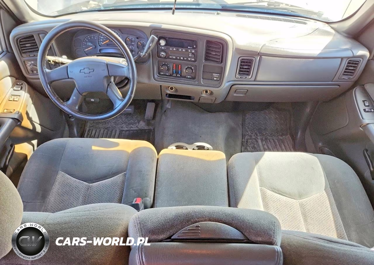 2003 Chevrolet Silverado C1500 VIN:2GCEC19T731166816 - 8