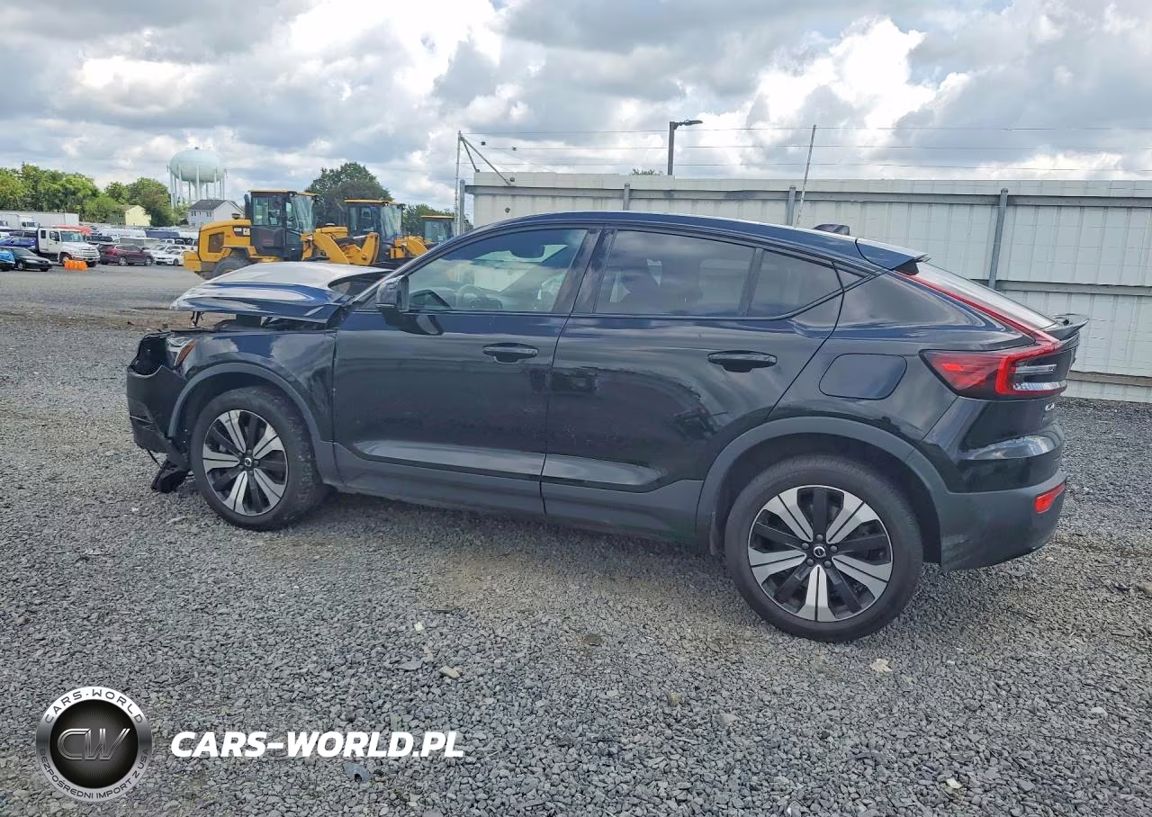 2023 Volvo C40 Recharge Plus VIN:YV4ED3GL0P2064692 - 2