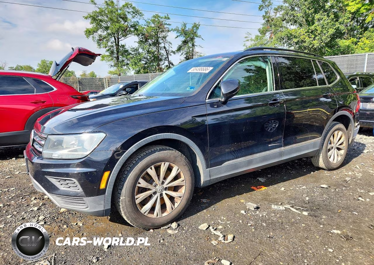 2018 Volkswagen Tiguan Se VIN:3VV3B7AX8JM104473 - 1