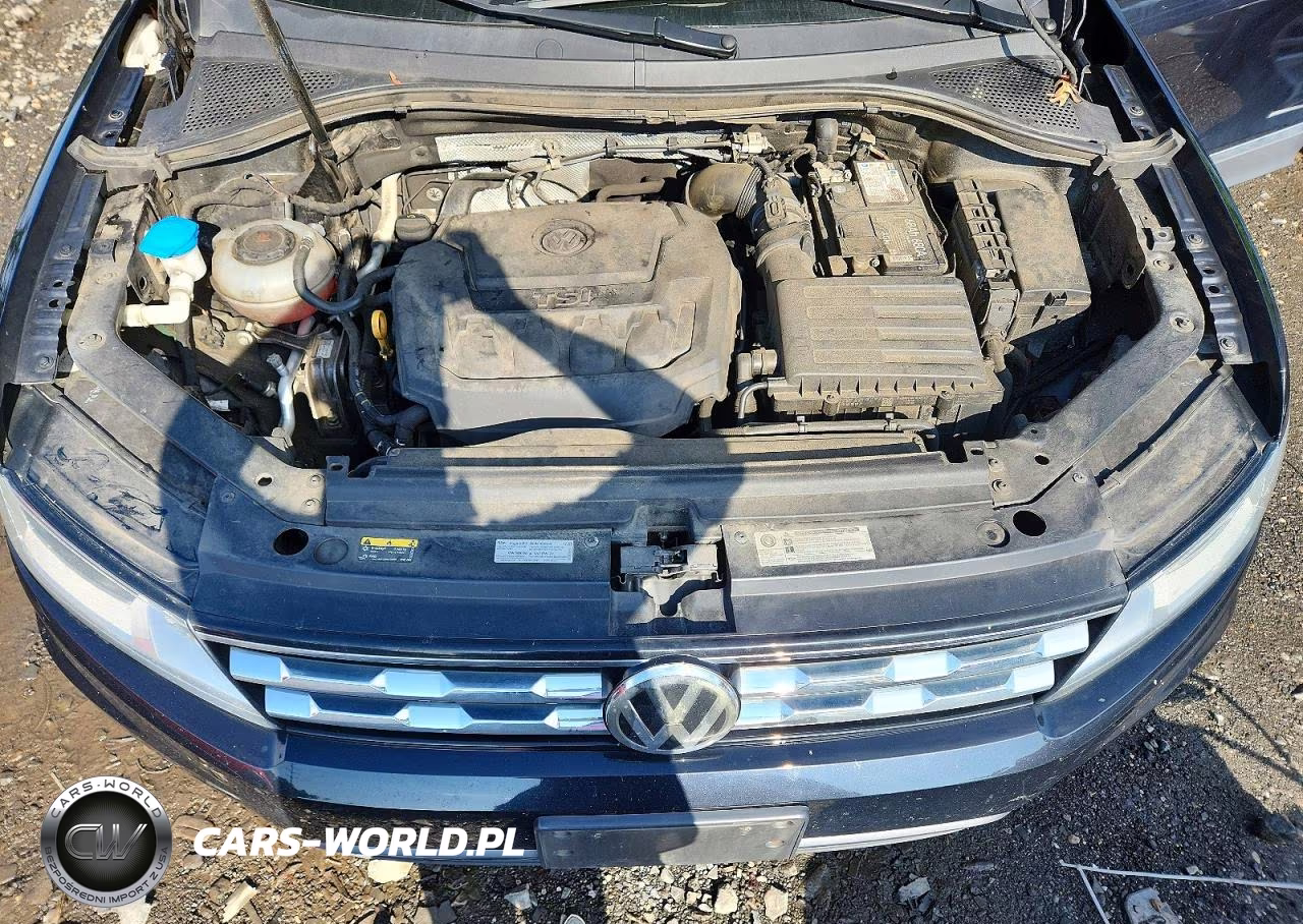 2018 Volkswagen Tiguan Se VIN:3VV3B7AX8JM104473 - 12