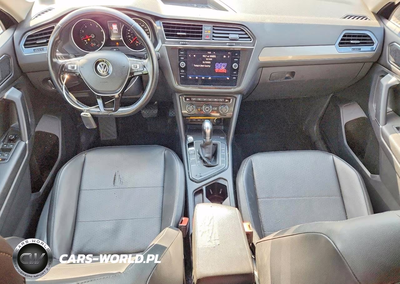 2018 Volkswagen Tiguan Se VIN:3VV3B7AX8JM104473 - 8