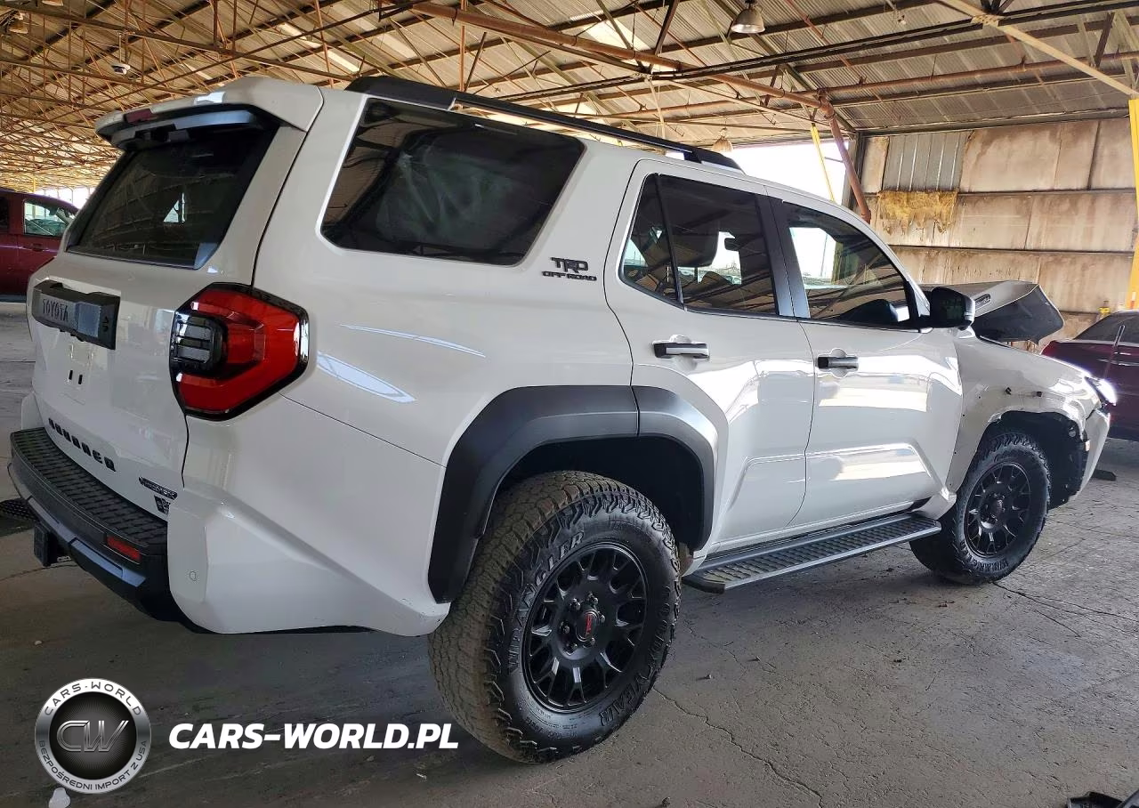 2025 Toyota 4Runner Trd Off-Road Premium Hv VIN:JTEVB5BR8S5020975 - 3