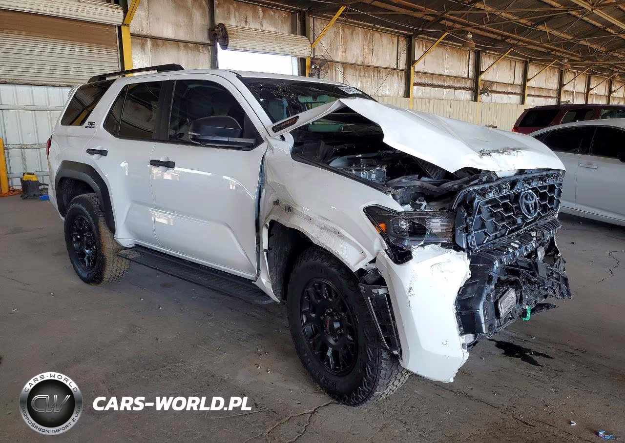 2025 Toyota 4Runner Trd Off-Road Premium Hv VIN:JTEVB5BR8S5020975 - 4