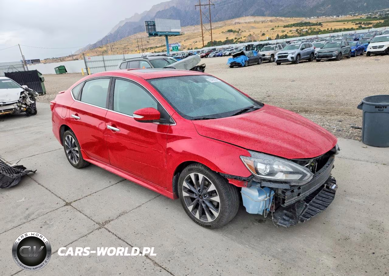 2018 Nissan Sentra Sr Turbo VIN:3N1CB7AP6JY214285 - 4
