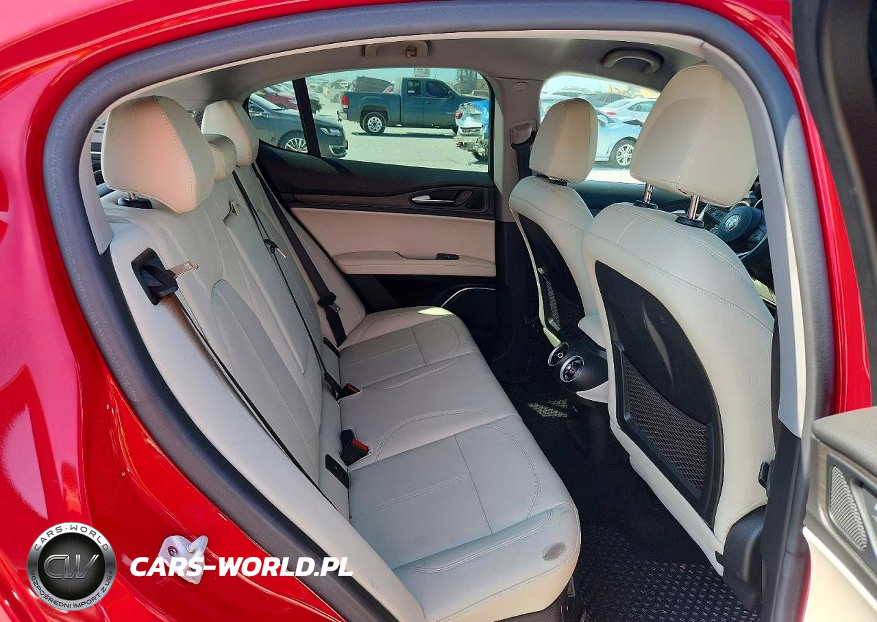 2020 Alfa Romeo Stelvio Ti VIN:ZASPAKBN1L7C94480 - 11