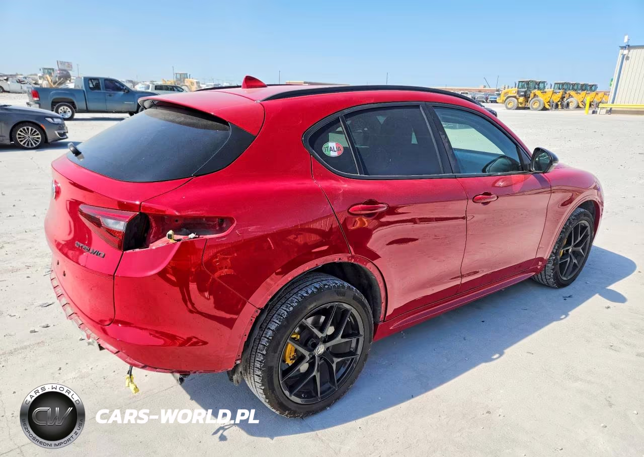 2020 Alfa Romeo Stelvio Ti VIN:ZASPAKBN1L7C94480 - 3
