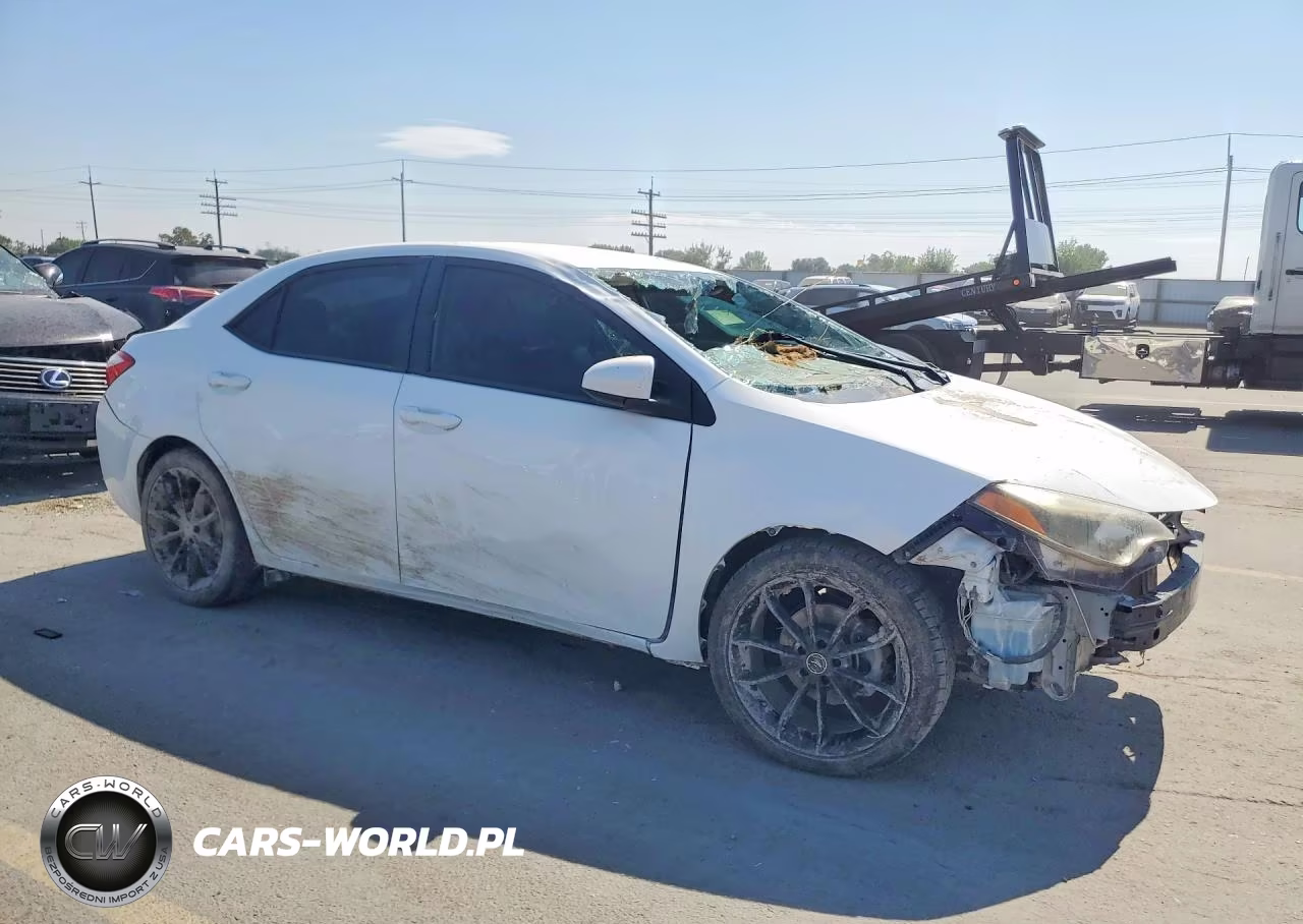 2015 Toyota Corolla Le VIN:2T1BURHE0FC464177 - 4