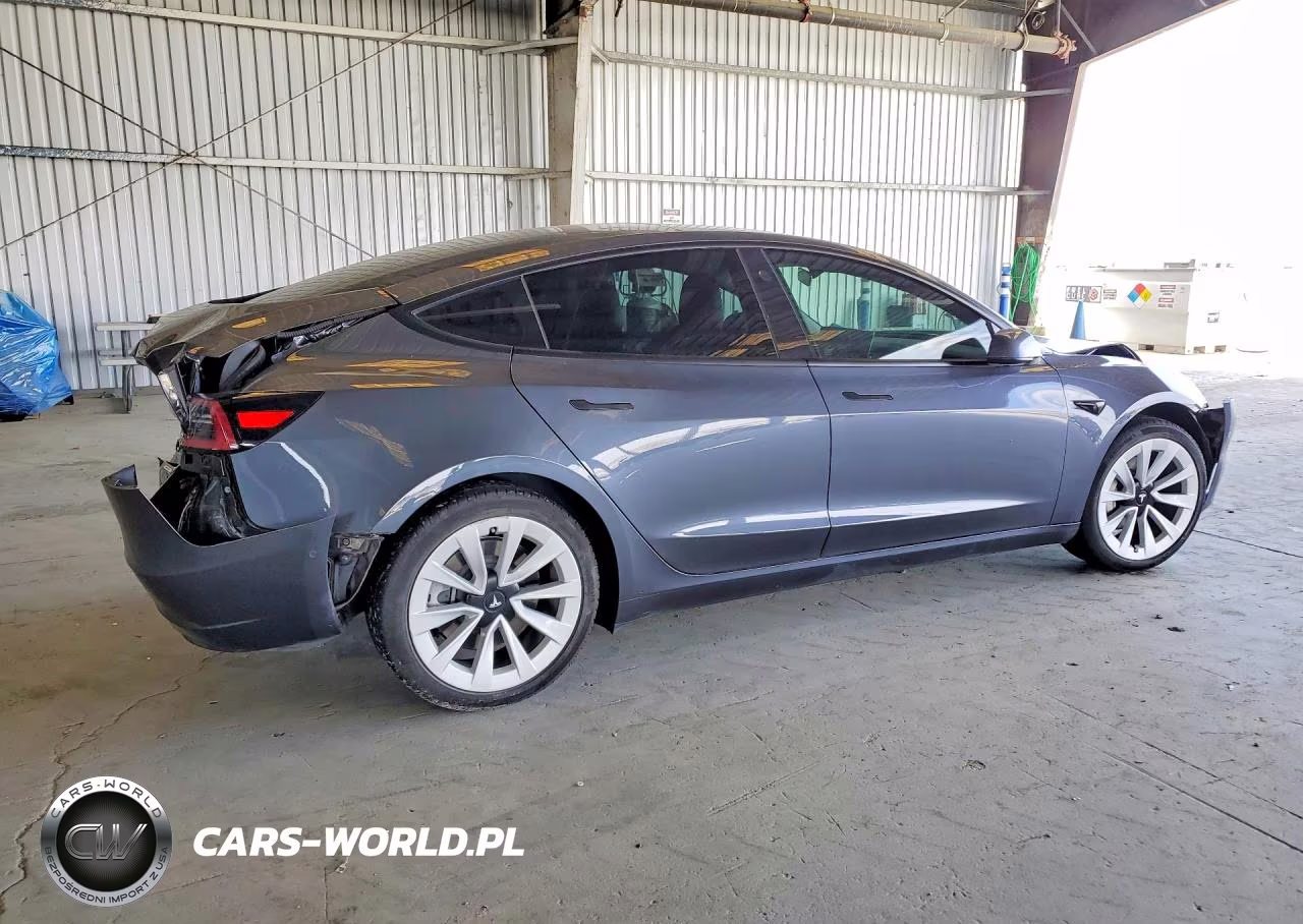 2022 Tesla Model 3 VIN:5YJ3E1EB4NF128541 - 3