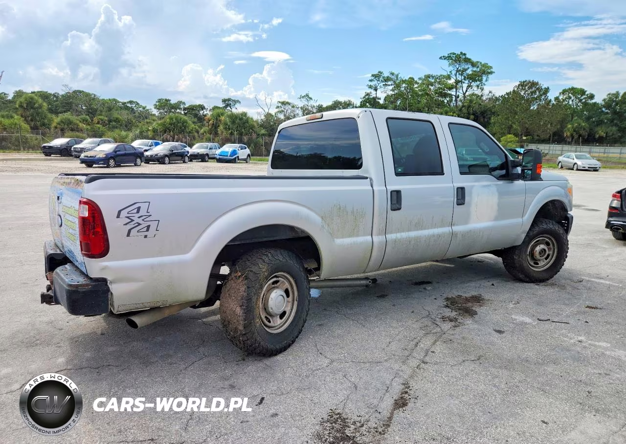 2011 Ford F250 Super Duty VIN:1FT7W2B6XBEC64388 - 3
