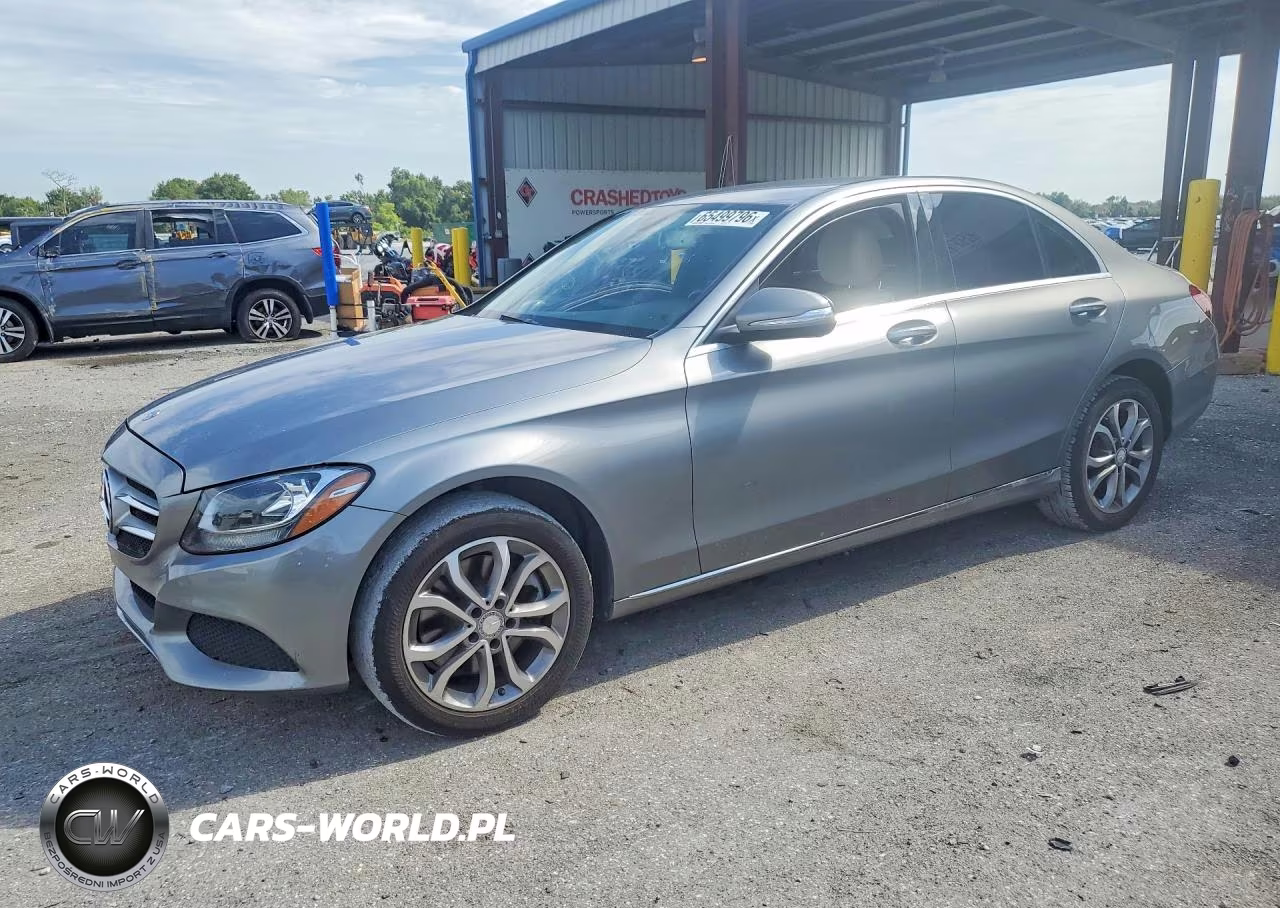 2015 Mercedes-Benz C 300 4Matic – zdjęcie 1 z 12