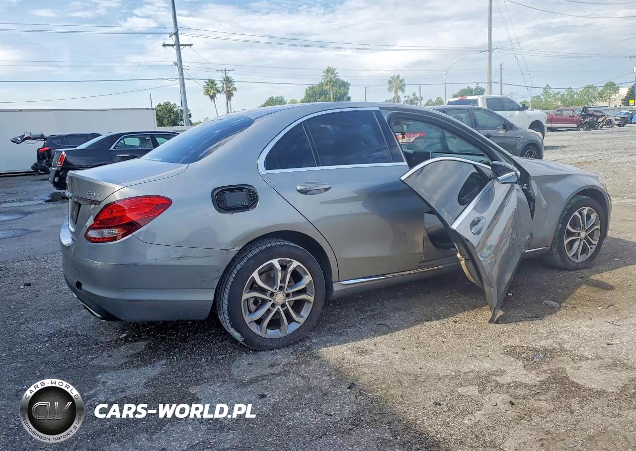 2015 Mercedes-Benz C 300 4Matic VIN:55SWF4KB6FU036122 - 3