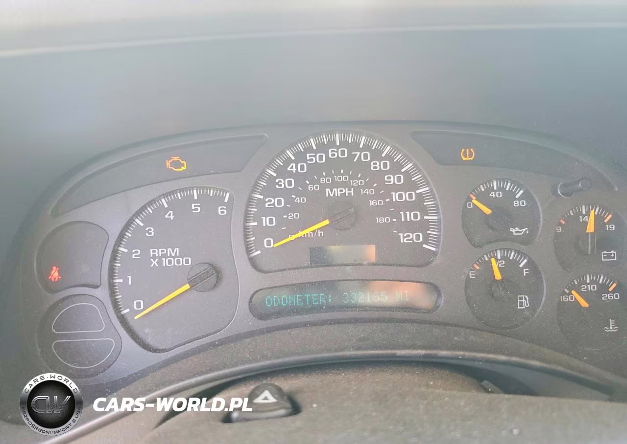 2004 GMC Yukon VIN:1GKEK13V24J275497 - 9