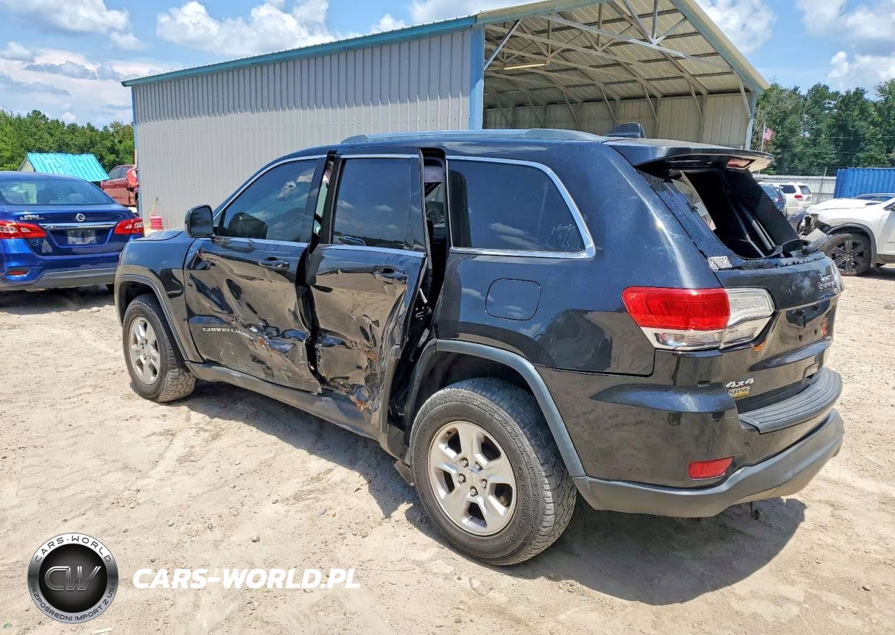 2015 Jeep Grand Cherokee Laredo VIN:1C4RJFAG3FC205161 - 3