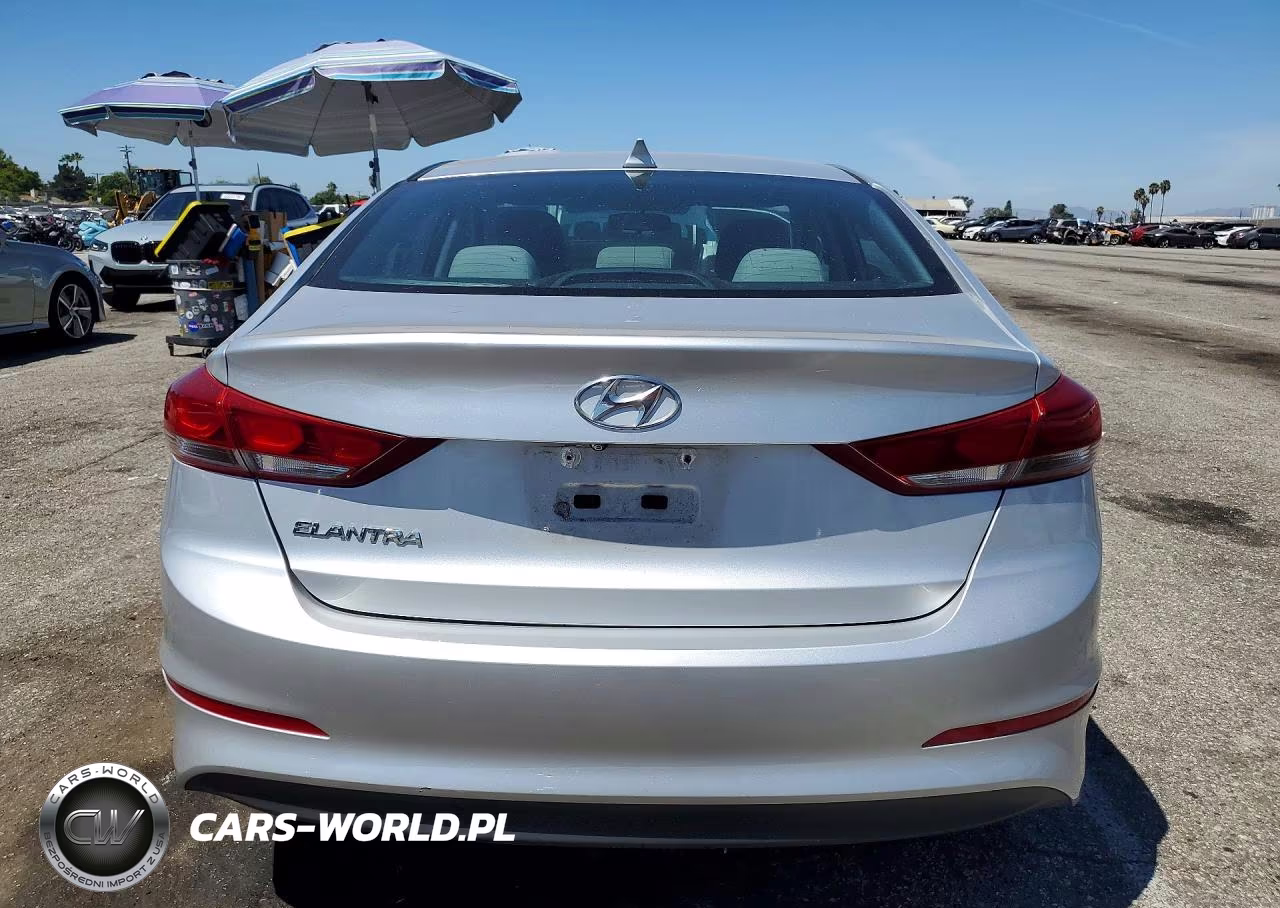 2018 Hyundai Elantra Sel VIN:5NPD84LF4JH289325 - 6