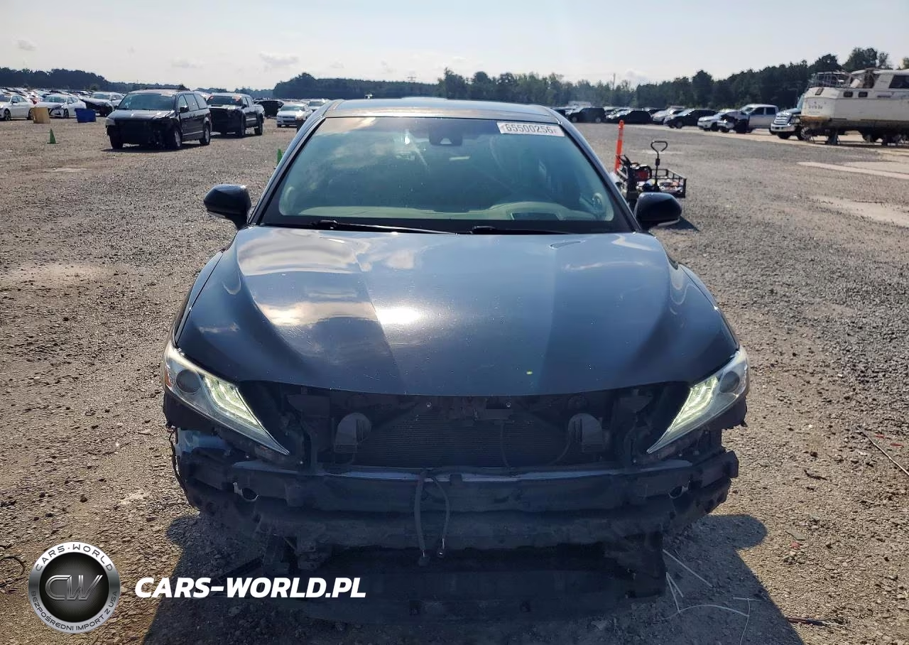 2018 Toyota Camry Xle V6 VIN:4T1BZ1HK4JU004195 - 5
