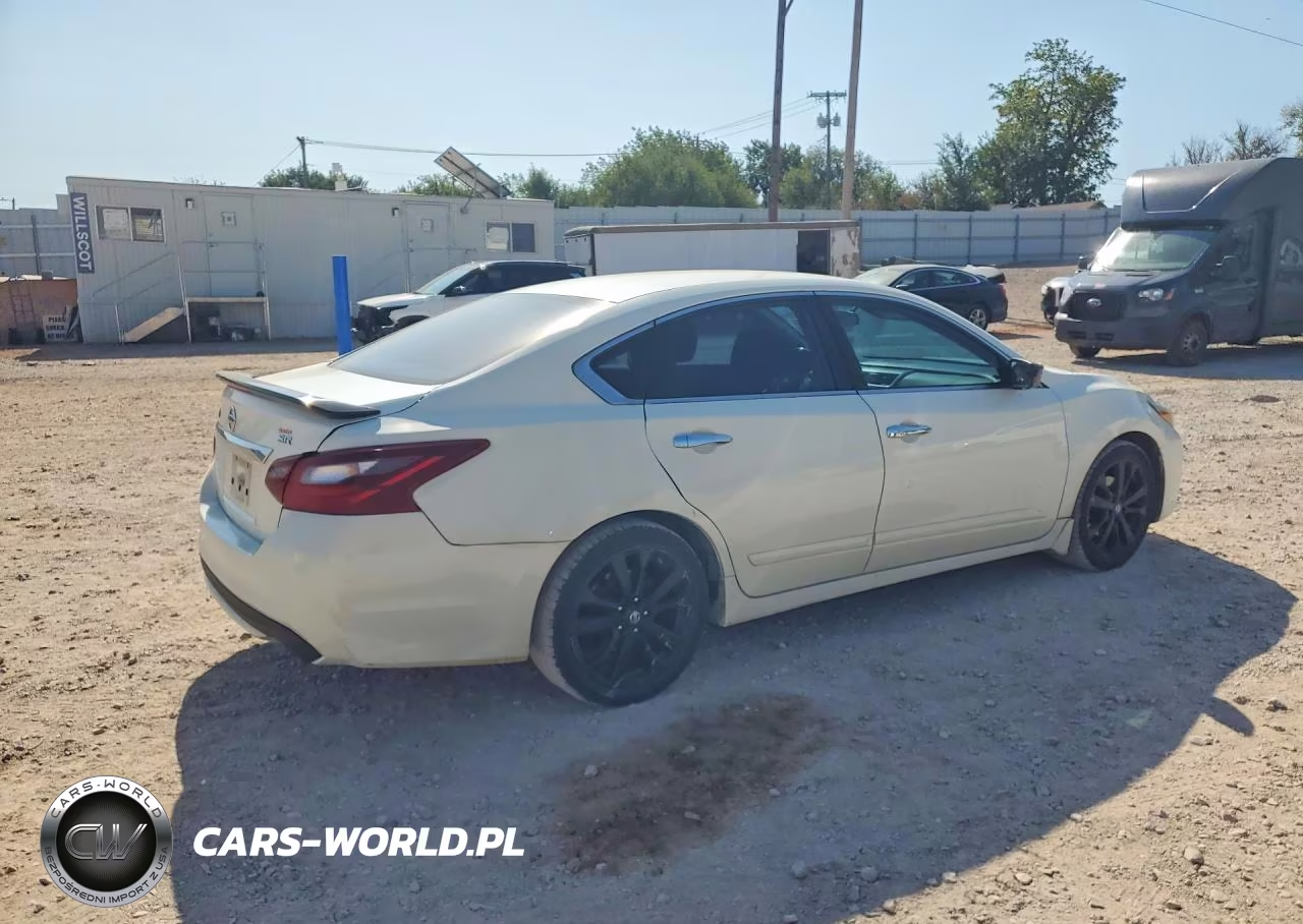 2017 Nissan Altima 2.5 Sr VIN:1N4AL3AP0HC221736 - 3