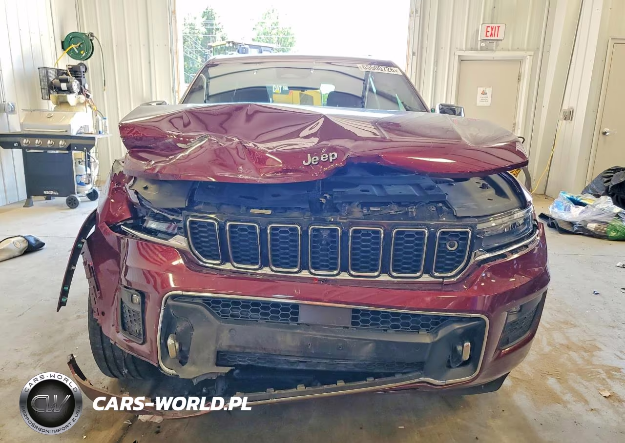 2023 Jeep Grand Cherokee Overland VIN:1C4RJHDG8PC548945 - 5