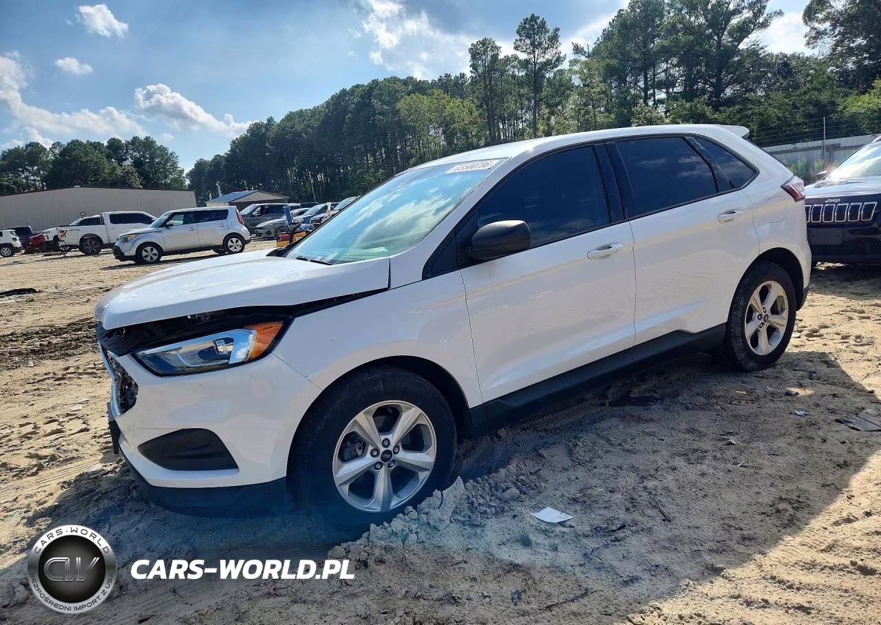 2020 Ford Edge Se