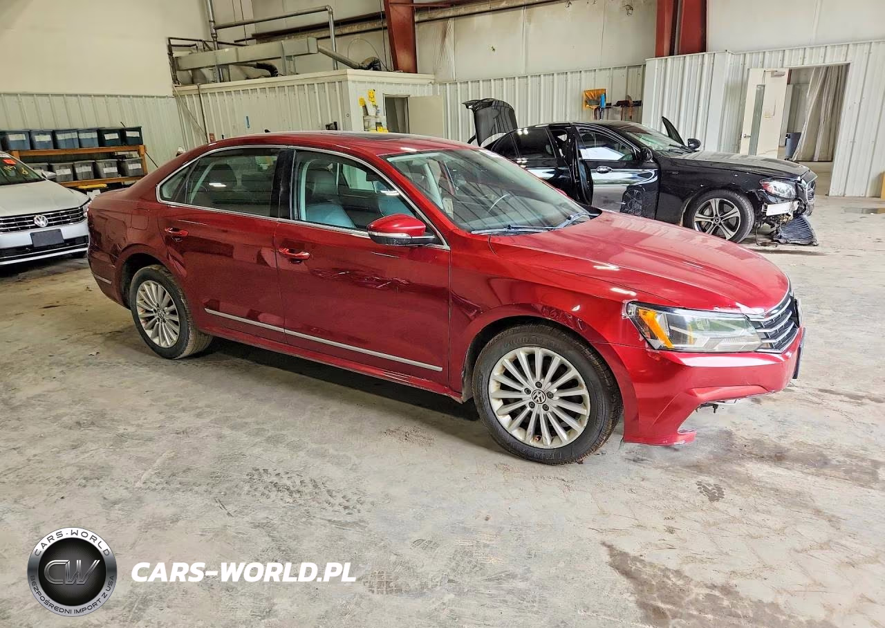 2017 Volkswagen Passat Se VIN:1VWBT7A35HC029650 - 4