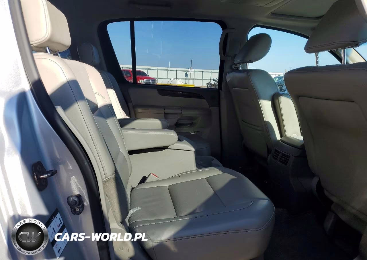 2010 Nissan Armada Platinum VIN:5N1BA0NE2AN602506 - 11