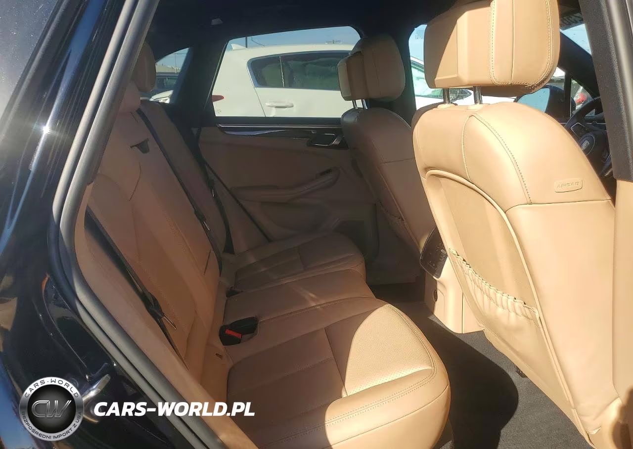 2023 Porsche Macan Base VIN:WP1AA2A57PLB06539 - 11