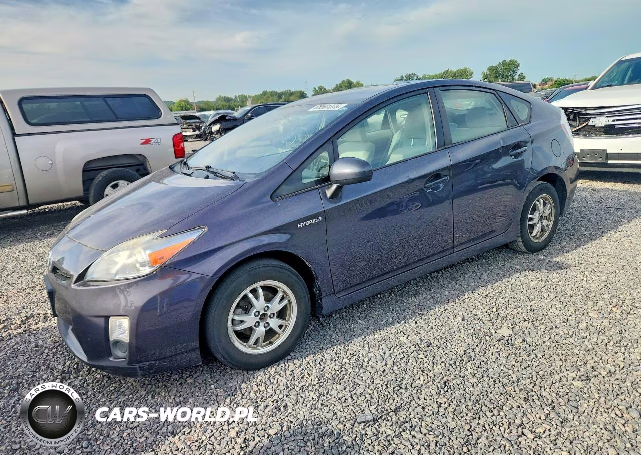 2011 Toyota Prius Two – zdjęcie 1 z 12