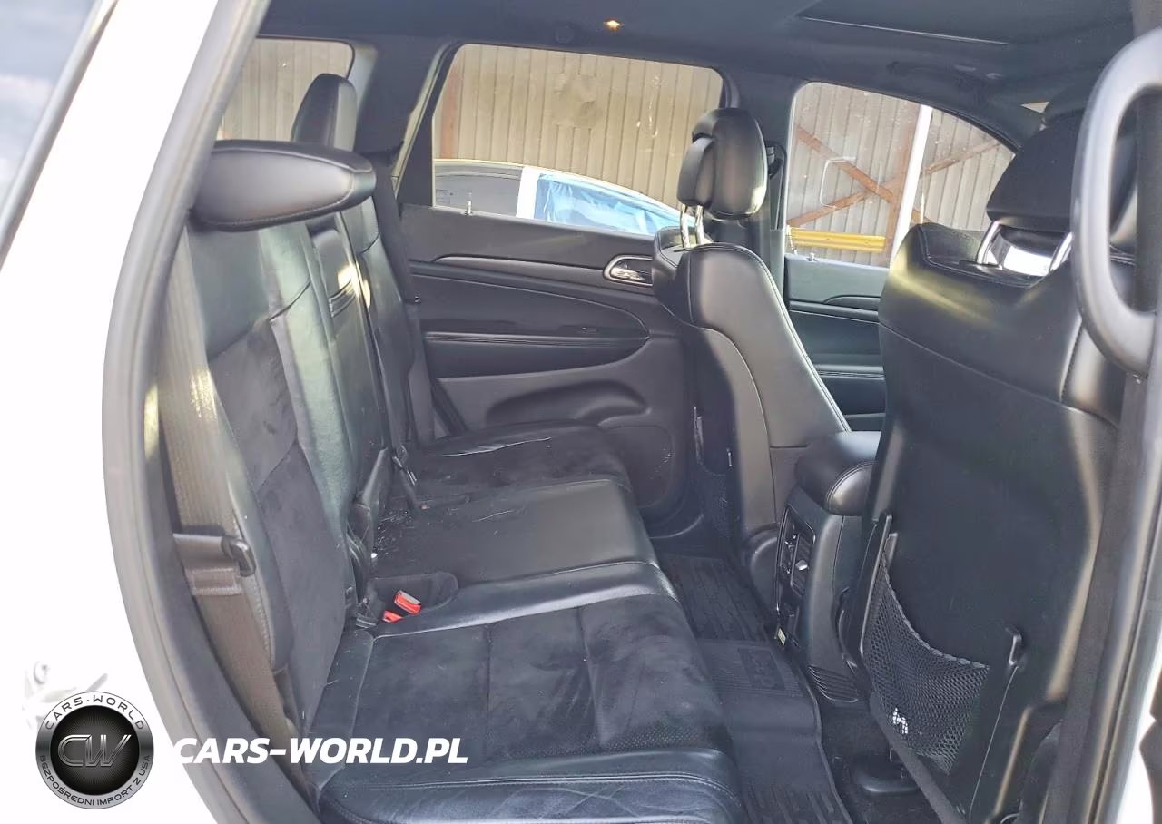 2018 Jeep Grand Cherokee Laredo VIN:1C4RJFAG8JC202880 - 10