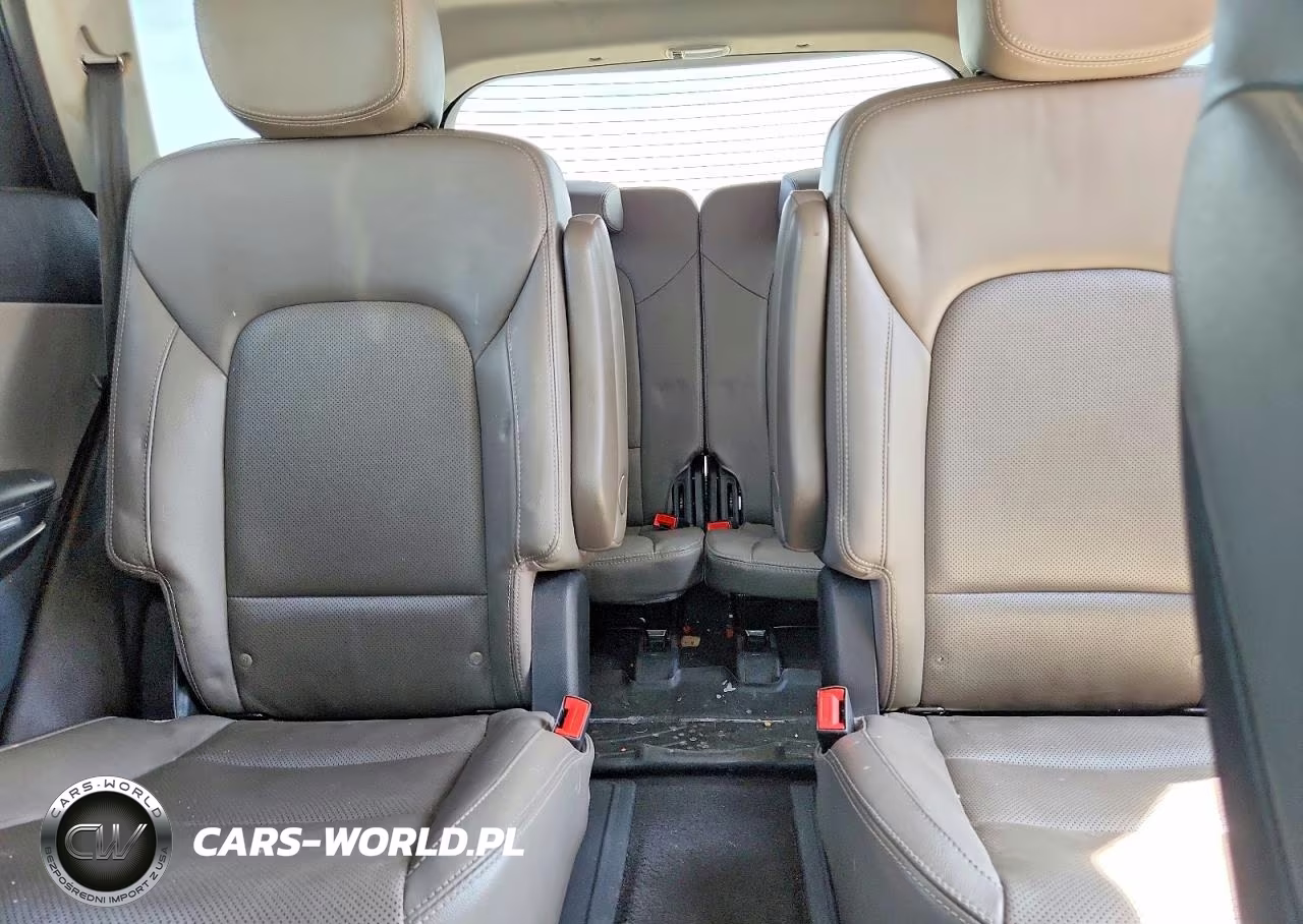 2017 Hyundai Santa Fe Limited Ultimate VIN:KM8SRDHF1HU256677 - 10