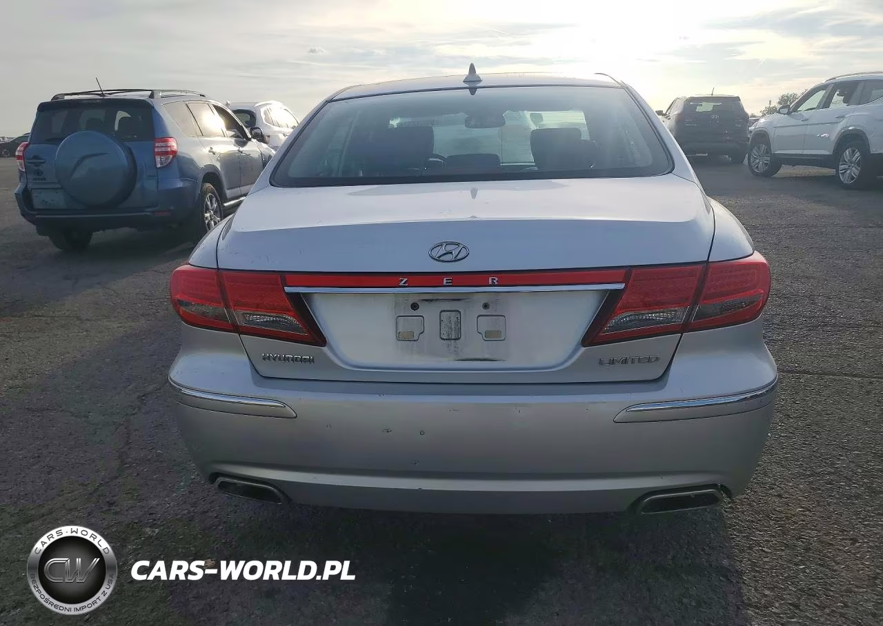 2011 Hyundai Azera Limited VIN:KMHFC4DF2BA552180 - 6