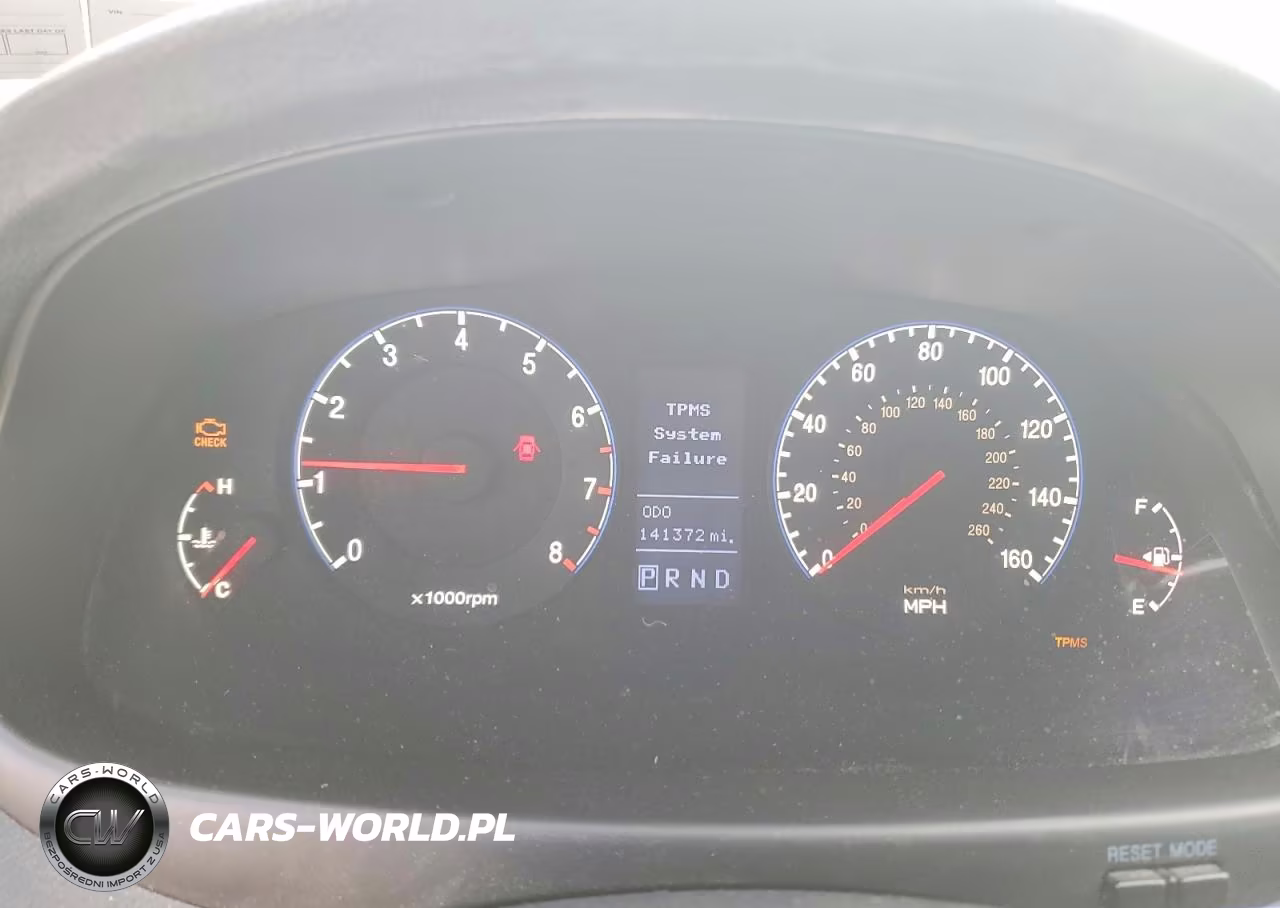 2011 Hyundai Azera Limited VIN:KMHFC4DF2BA552180 - 9