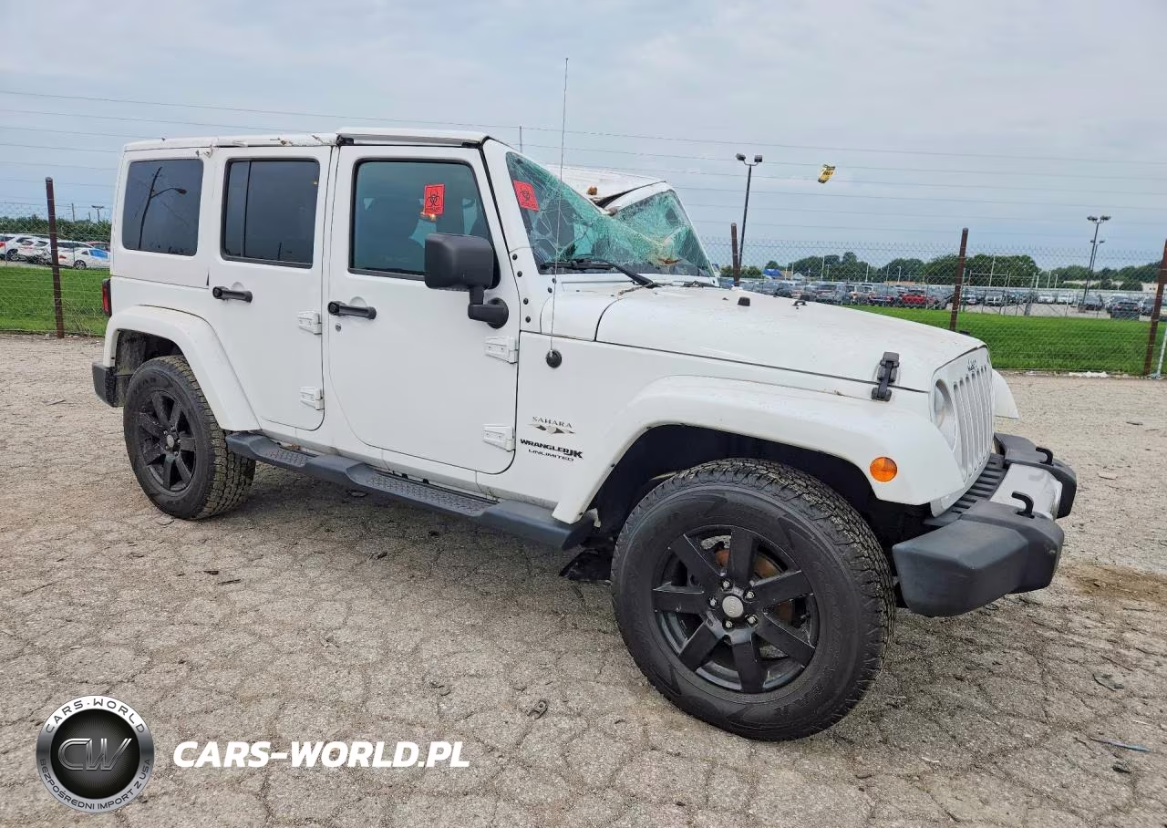 2018 Jeep Wrangler Unlimited Sahara VIN:1C4HJWEG2JL825174 - 4