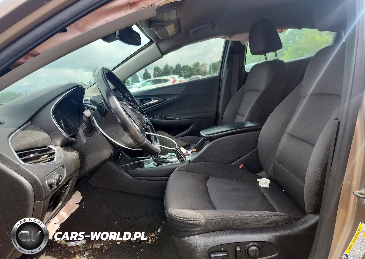 2018 Chevrolet Malibu Lt VIN:1G1ZD5ST3JF163104 - 7