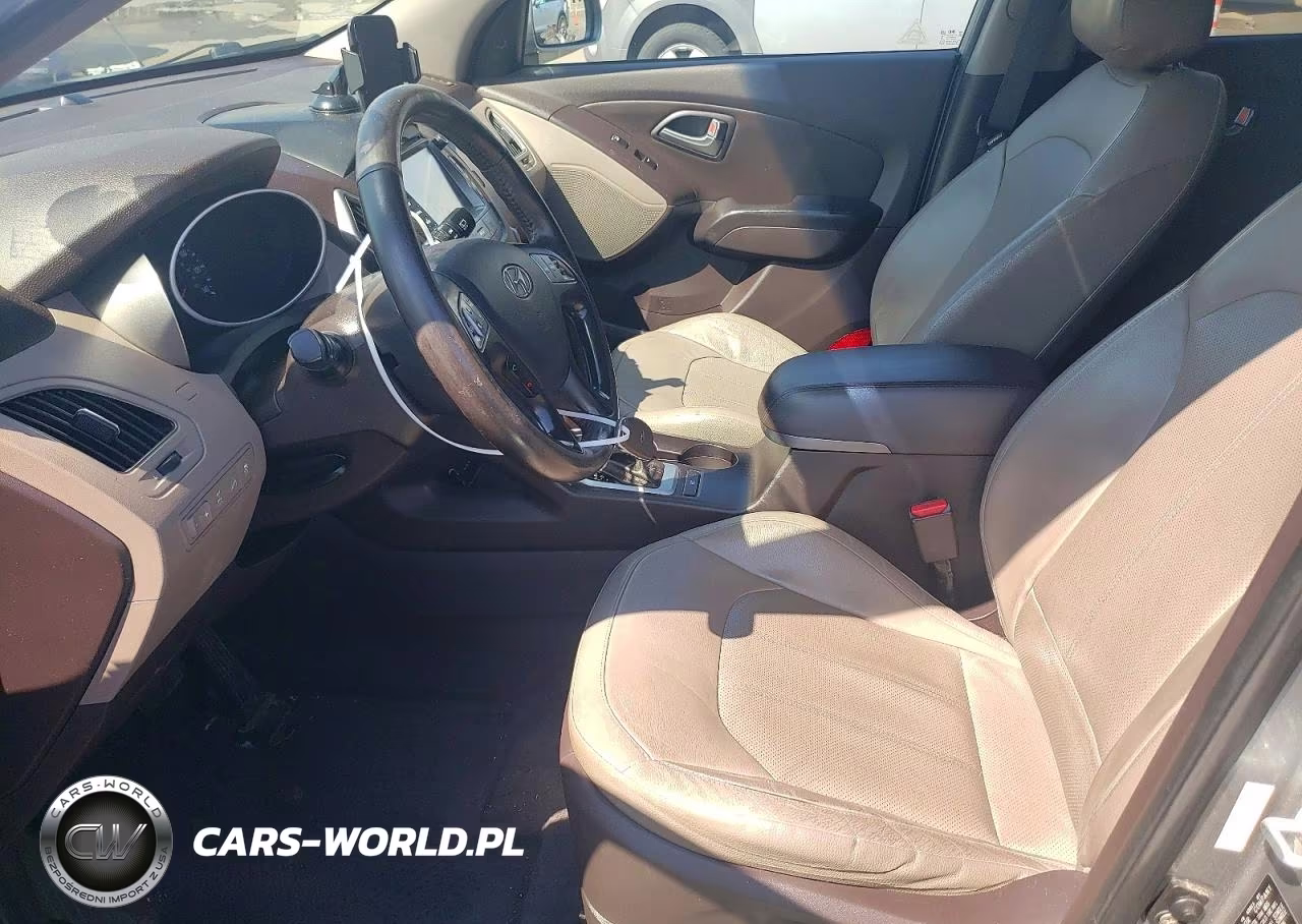 2015 Hyundai Tucson Limited VIN:KM8JUCAG4FU110231 - 7