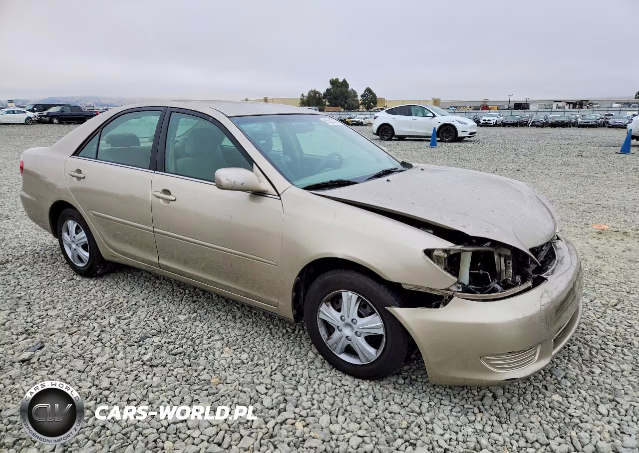 2006 Toyota Camry Le VIN:4T1BE32K86U697232 - 4