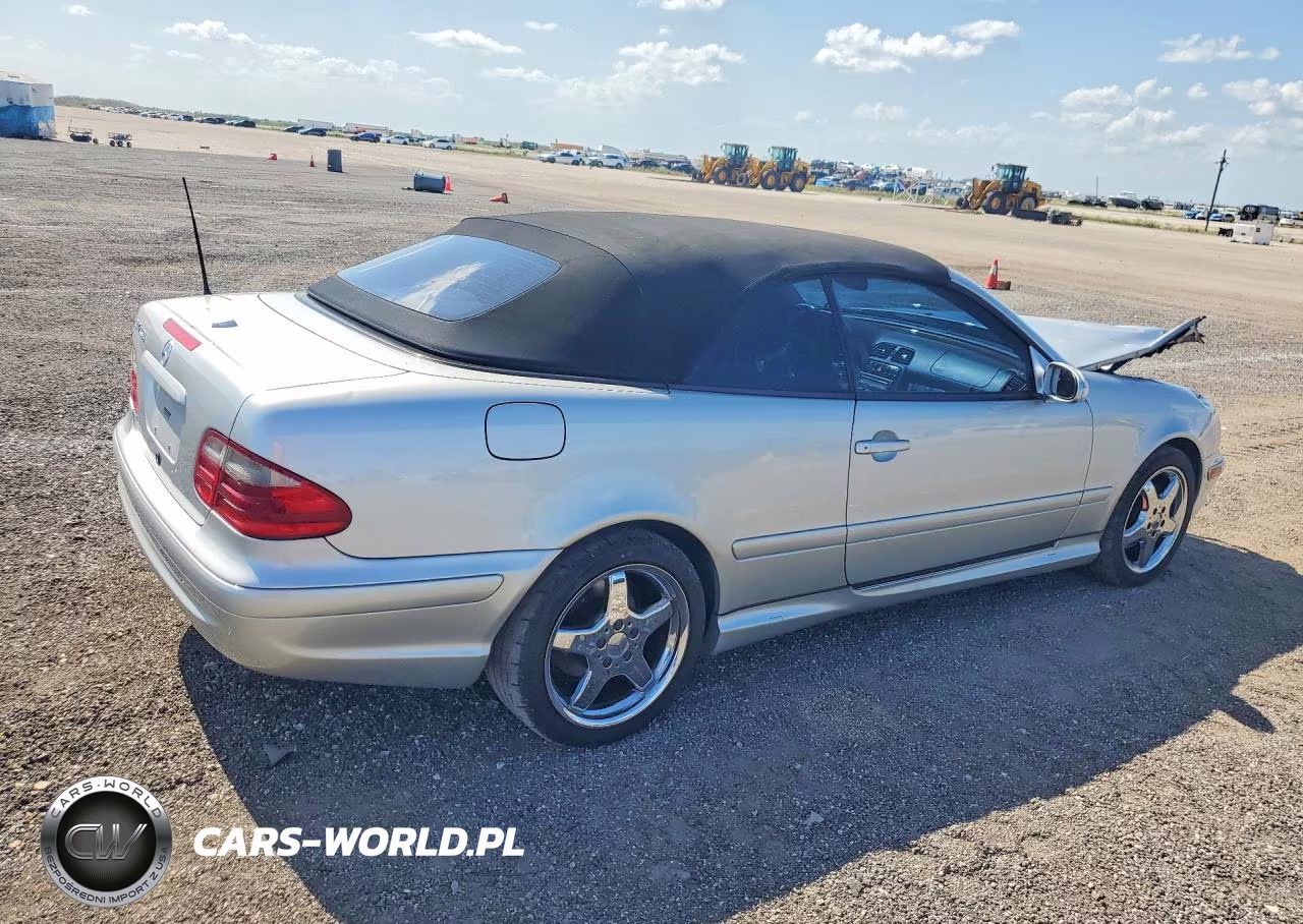 2003 Mercedes-Benz Clk 430 VIN:WDBLK70G63T138012 - 3