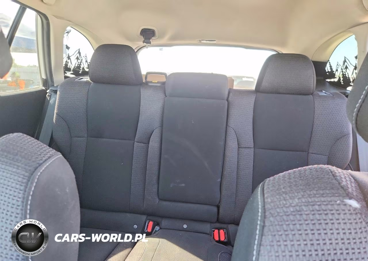 2020 Subaru Outback Premium VIN:4S4BTACC8L3163358 - 10