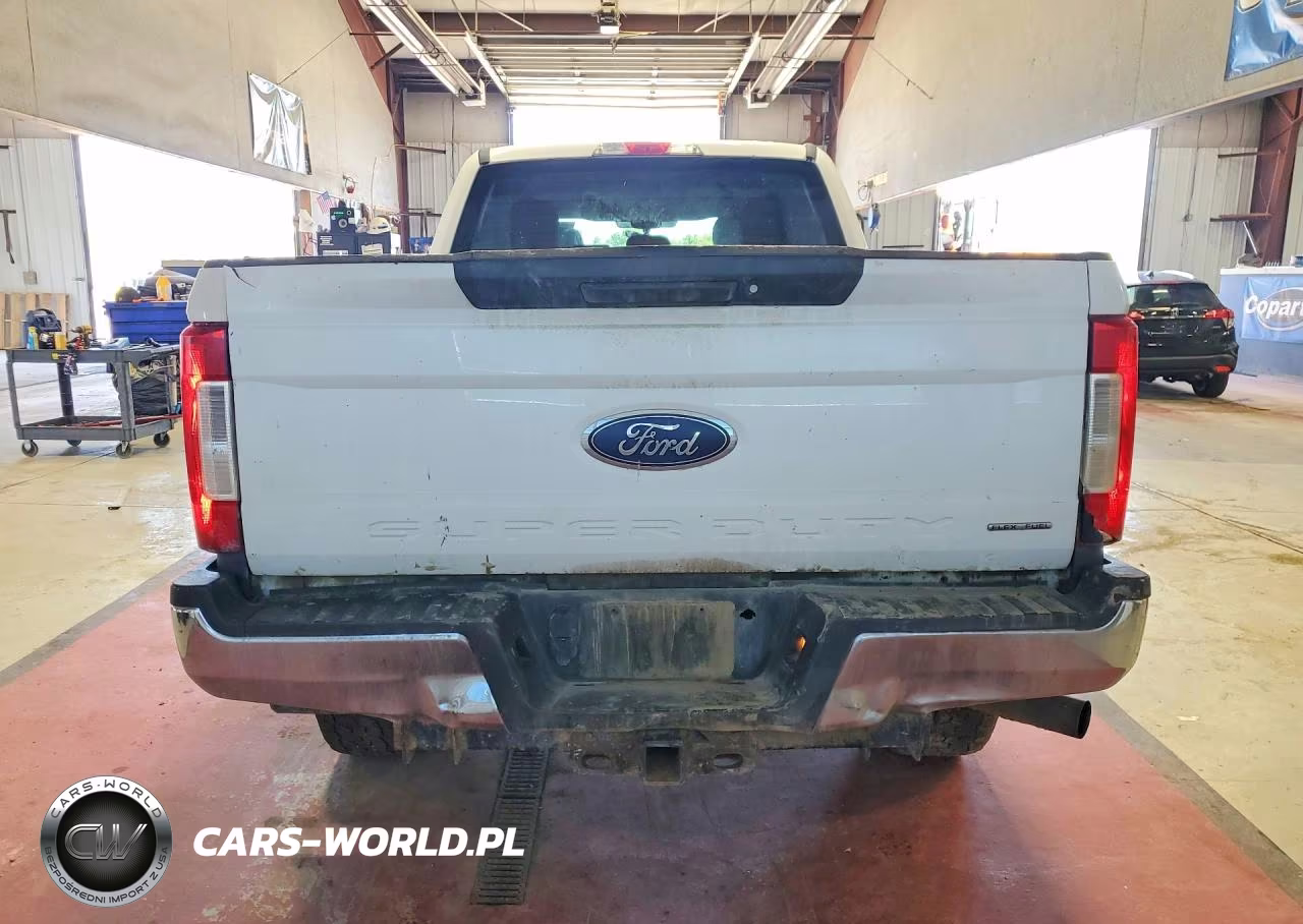 2018 Ford F250 Super Duty VIN:1FT7W2B64JEC08848 - 6
