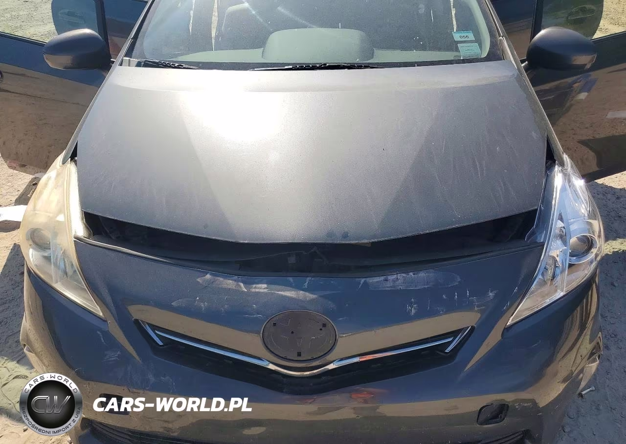 2013 Toyota Prius V Three VIN:JTDZN3EUXD3227593 - 11