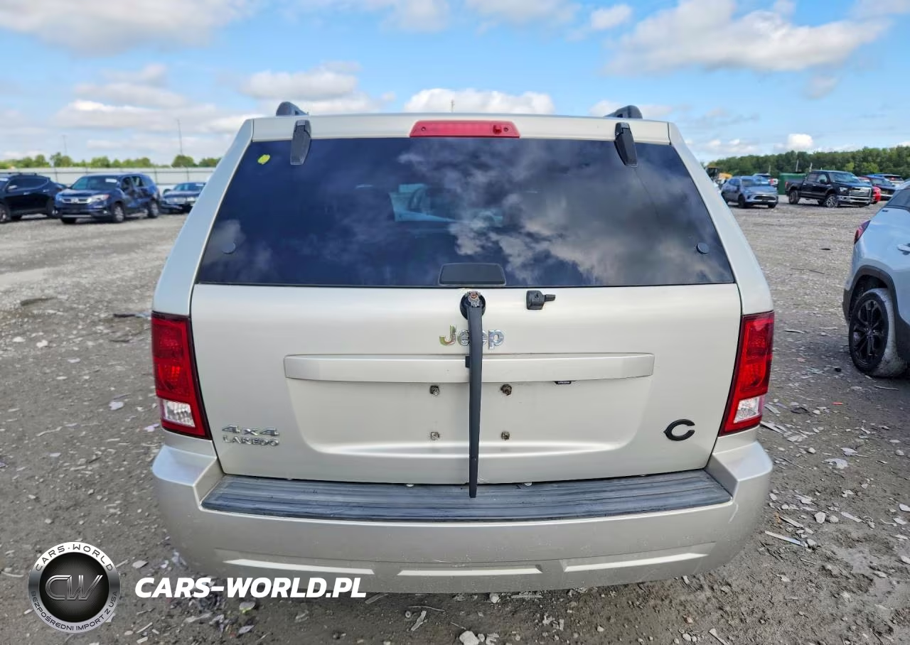 2010 Jeep Grand Cherokee Laredo VIN:1J4PR4GK6AC135349 - 6